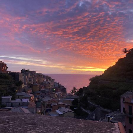 La Casa Del Gallerista Manarola Exterior photo